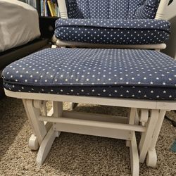 Glider With Stool