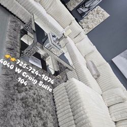 🚨 XL" WEEKEND SPECIAL – SECTIONALS ON SALE! 🚨