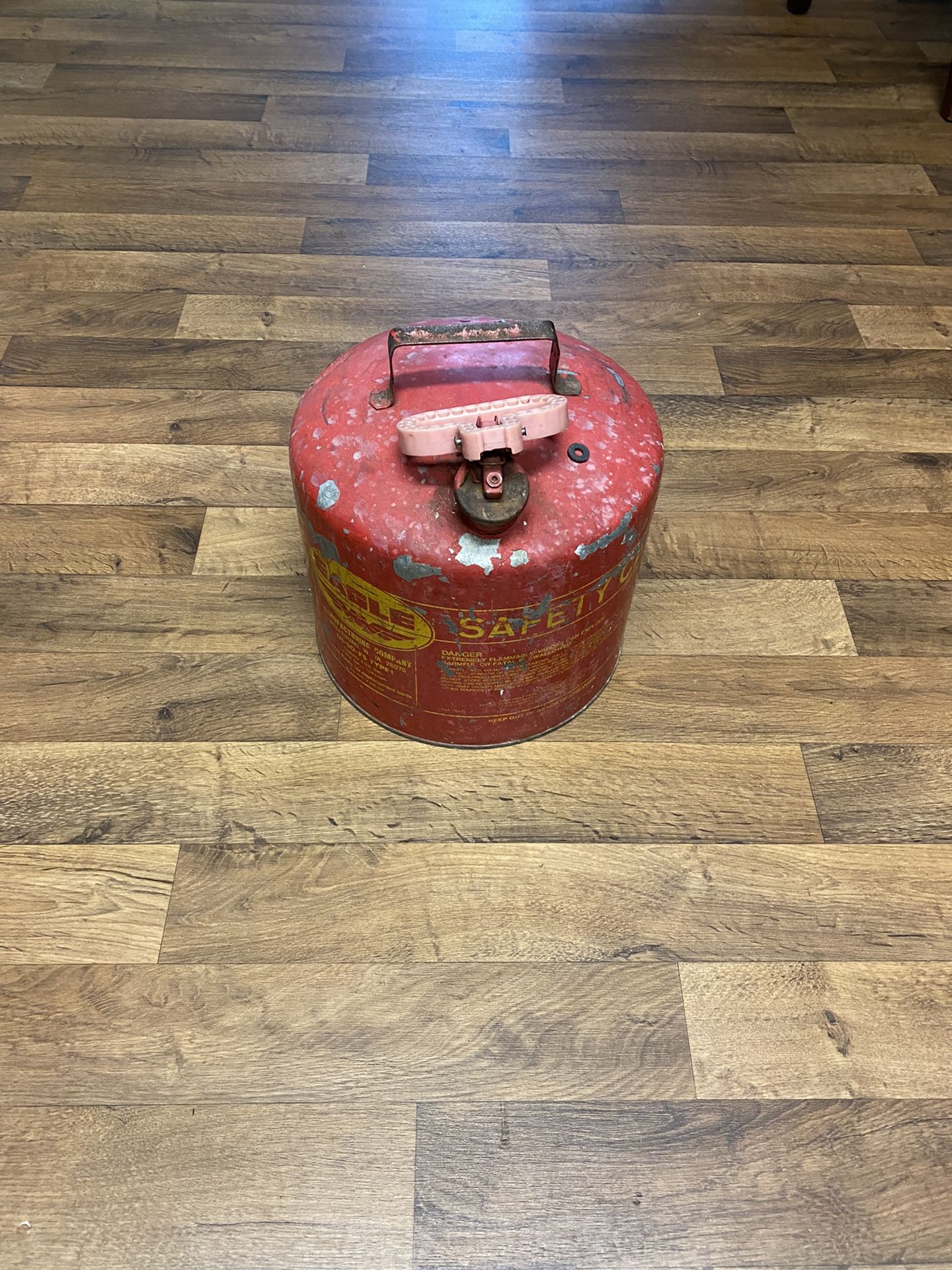 VTG 70’s Safety Gas Can