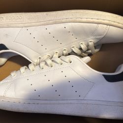 Stan Smith Adidas White/Navy Sz 8
