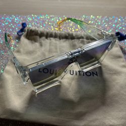 Louis Vuitton Cyclone Sunglasses Clear Rainbow Gradient Tinted