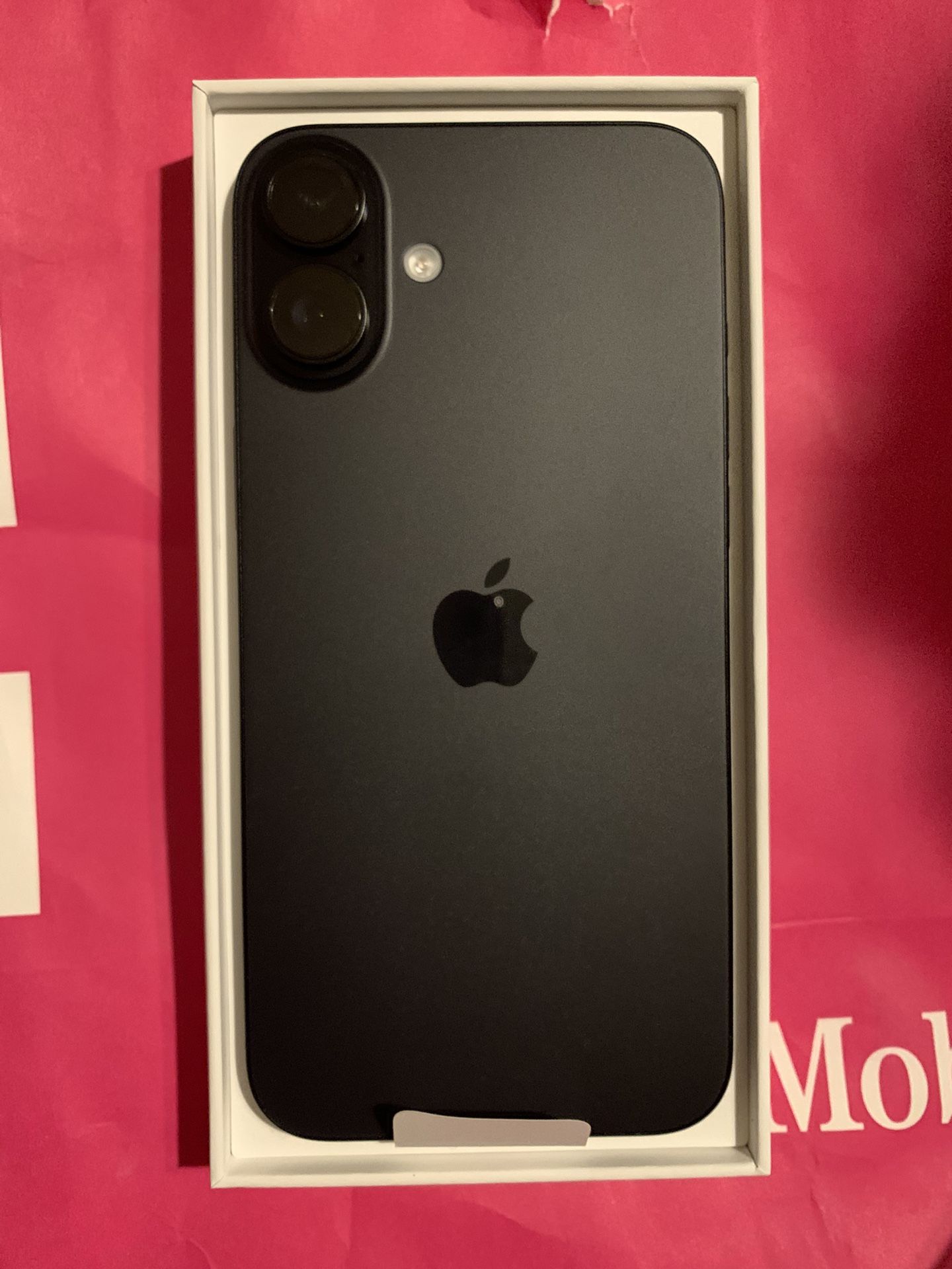 iPhone 16 Plus