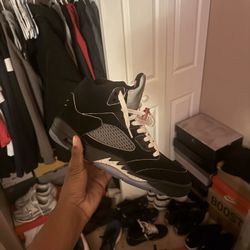 Jordan 5 Metalic