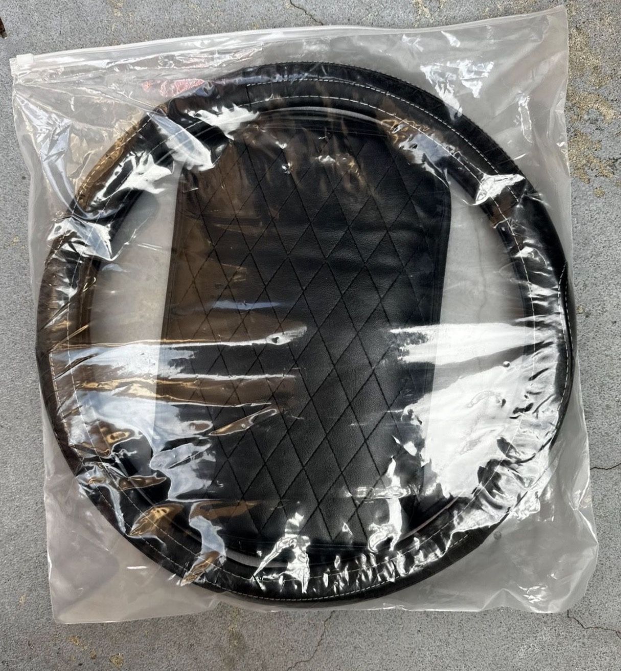 Leather Black White Trim Steering Wheel Cover Arm Rest Cover