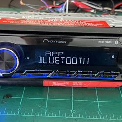 Pioneer car Stereo Deck Bluetooth Smartphone App