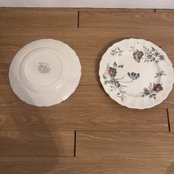 Johnson Brothers "Day in June" dinner plates. 