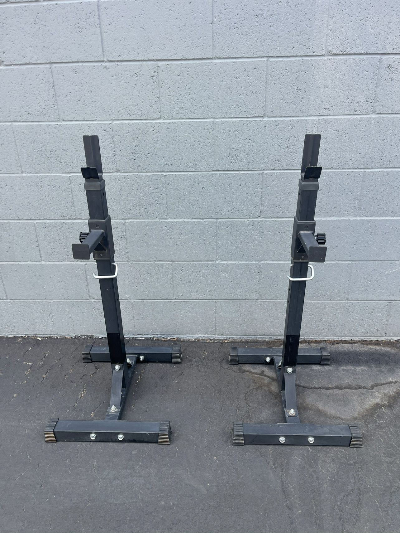 Adjustable Squat Rack with Safety Pins… Home Gym Fitness… $50 Price is Firm!!!!
