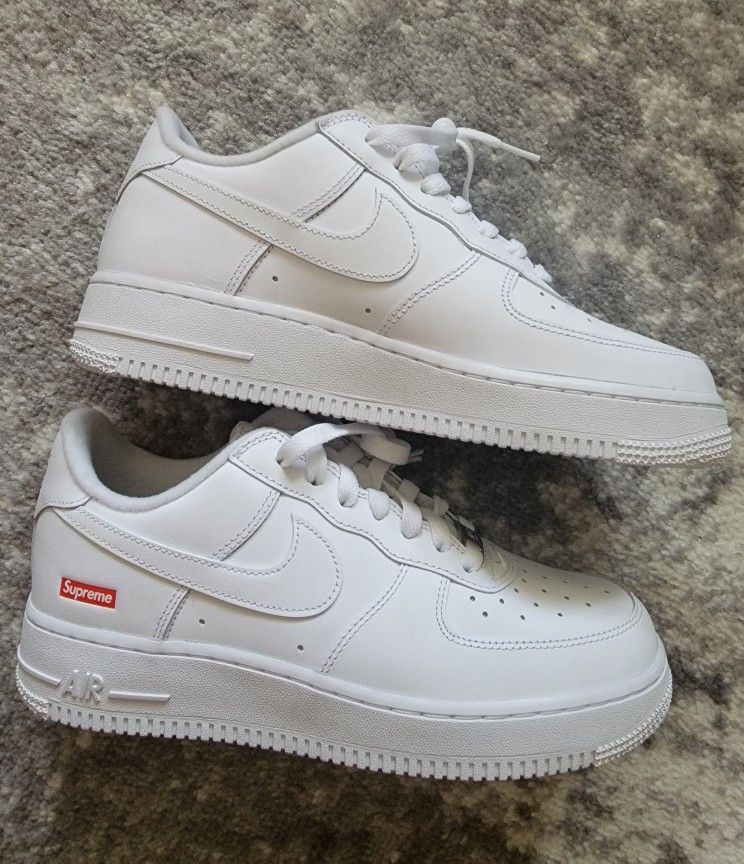 Nike Air Force Ones Supreme- Size 7 Mens 