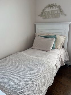 Girls twin bed frame and mattress