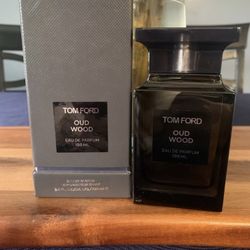 Tom Ford Oud wood 