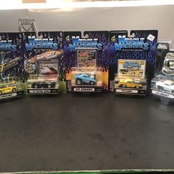Muscle Machines 1:64 Scale Diecast Metal Collectible Cars. New Unopened.