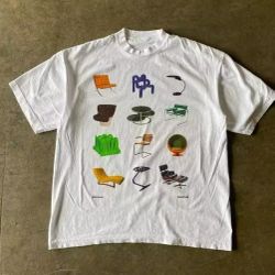 Graphic tee