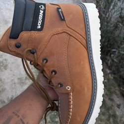 Wolverine Lace Boots Size 11 
