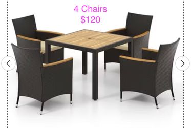 Set of 4 Outdoor Patio Chairs With Cushions
