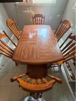 Dining table with 6 chairs