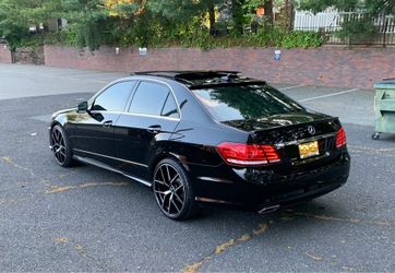 2011 Mercedes-Benz E-Class