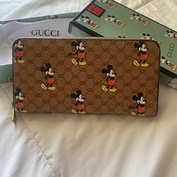 Gucci Mickey Mouse Wallet for Sale in Lewisville, TX - OfferUp