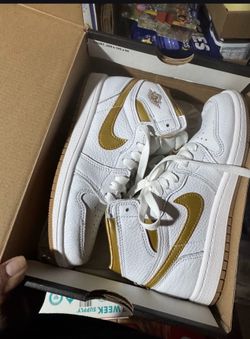 Shoes size 2 youth