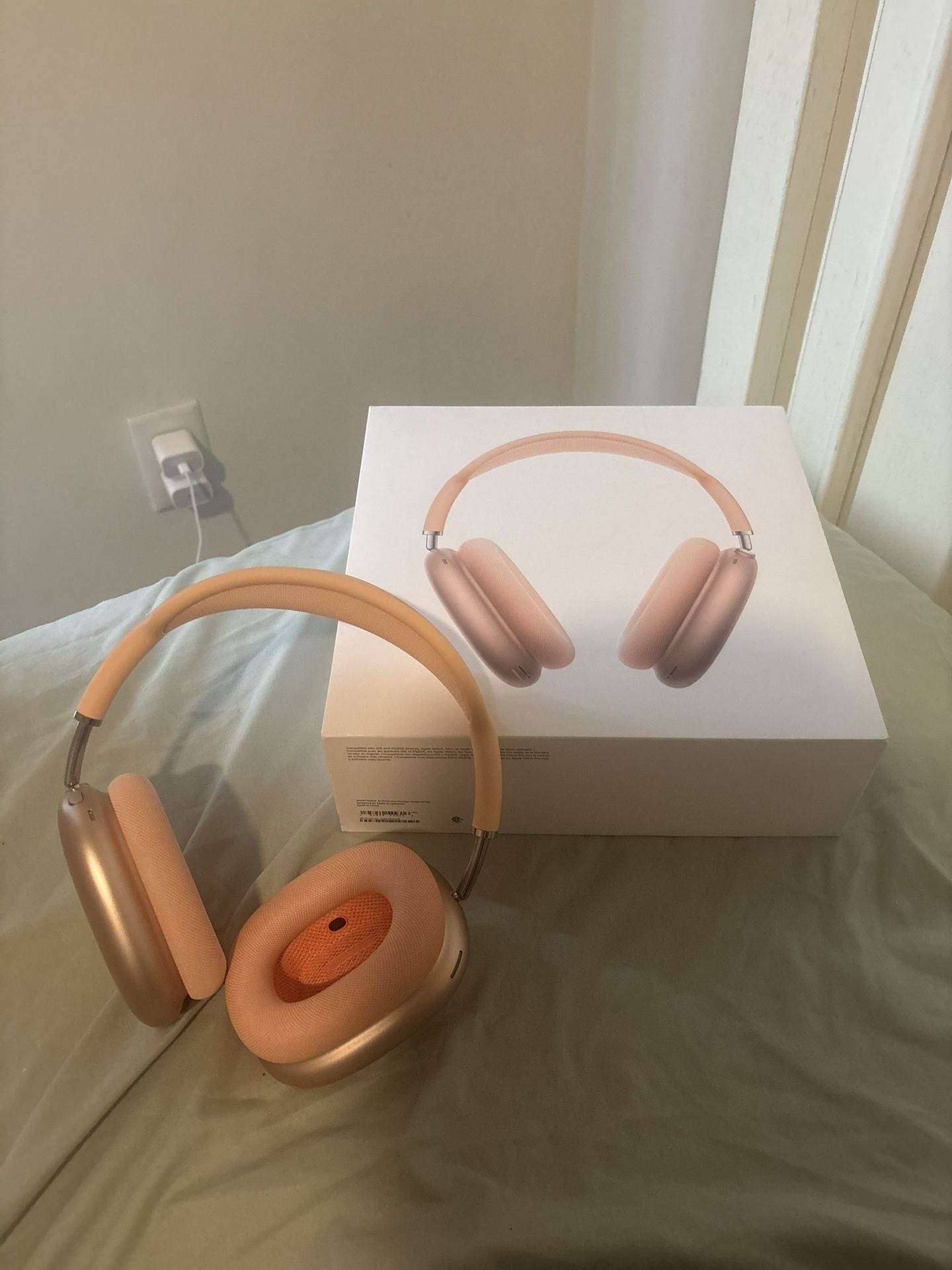 Pink AirPod Pro Max