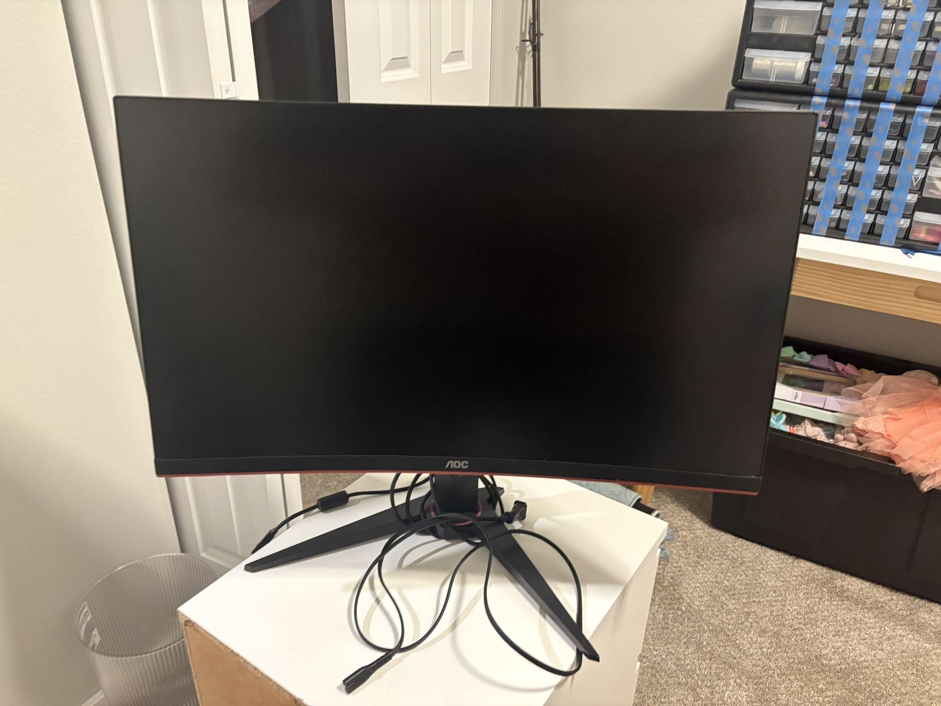 AOC 27” curved frameless monitor 144