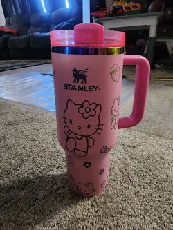 Hello Kitty Stanley