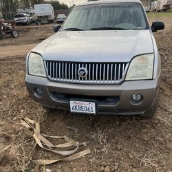 Ford Explorer Se Vende Por Partes