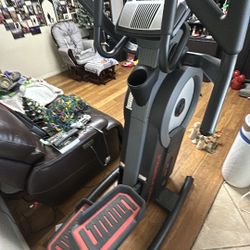 Elliptical Pro Form HIIT L6