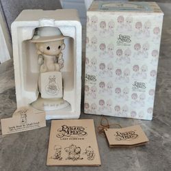 Precious Moments Seek and Ye Shall Find Girl Doll Figurine 1984 Enesco E-0005 Club Member