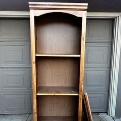 Free Book Shelf