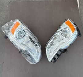 Pair Headlights 2011-2023 Chrysler 300 Halogen Chrome Headlamps Assembly Right Left Side