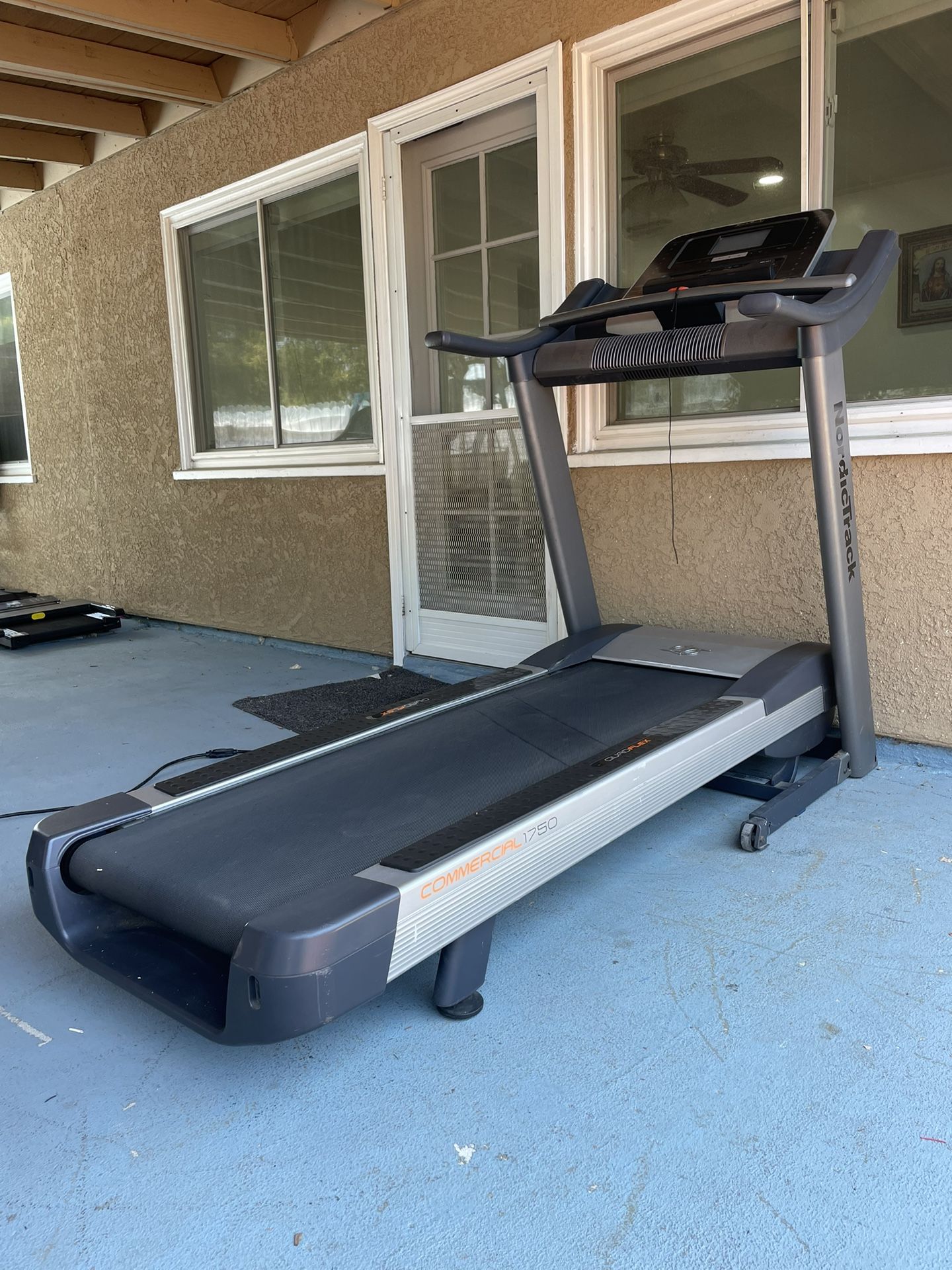 Treadmill