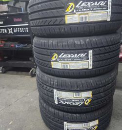 225 45 19 Brand New Lexani Set of 4