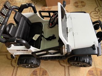 Kids Electric Jeep