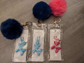 NEW BALLOON DOG KEYCHAIN, PACK PACK OR PURSE CANDY