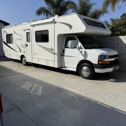 2007 Chevy Four Winds 5000 29R Class C Motor Home Rv 3