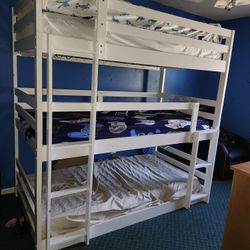 THREE TIER BUNK BED 