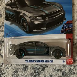 Hot Wheels 20 Dodge Charger Hellcat