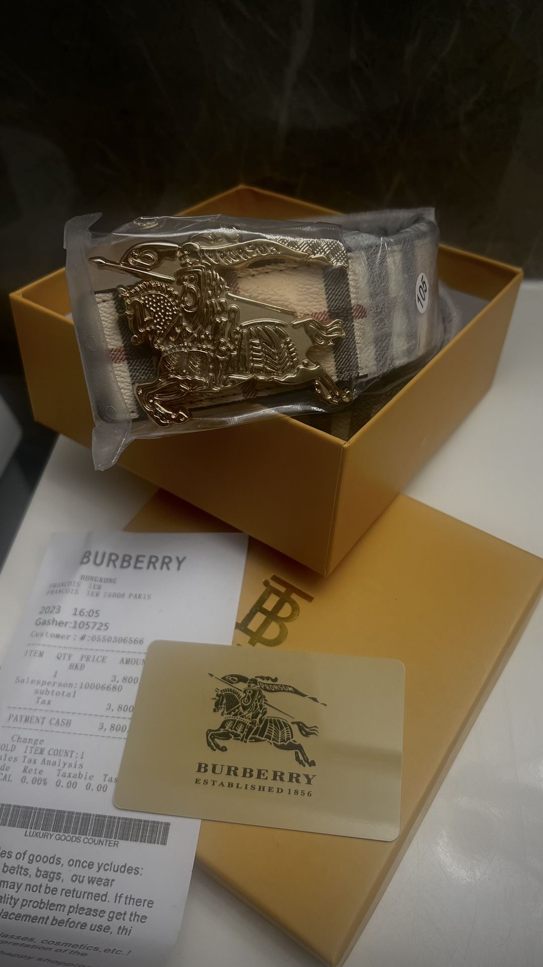 BURBERRY BELT REVERSABLE