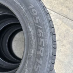 4x 195x65-15 $200