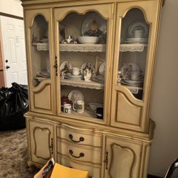 Estate Sale - pickers!!