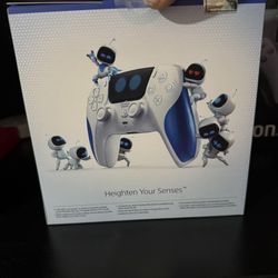 Astro Bot, Limited Edition Controller