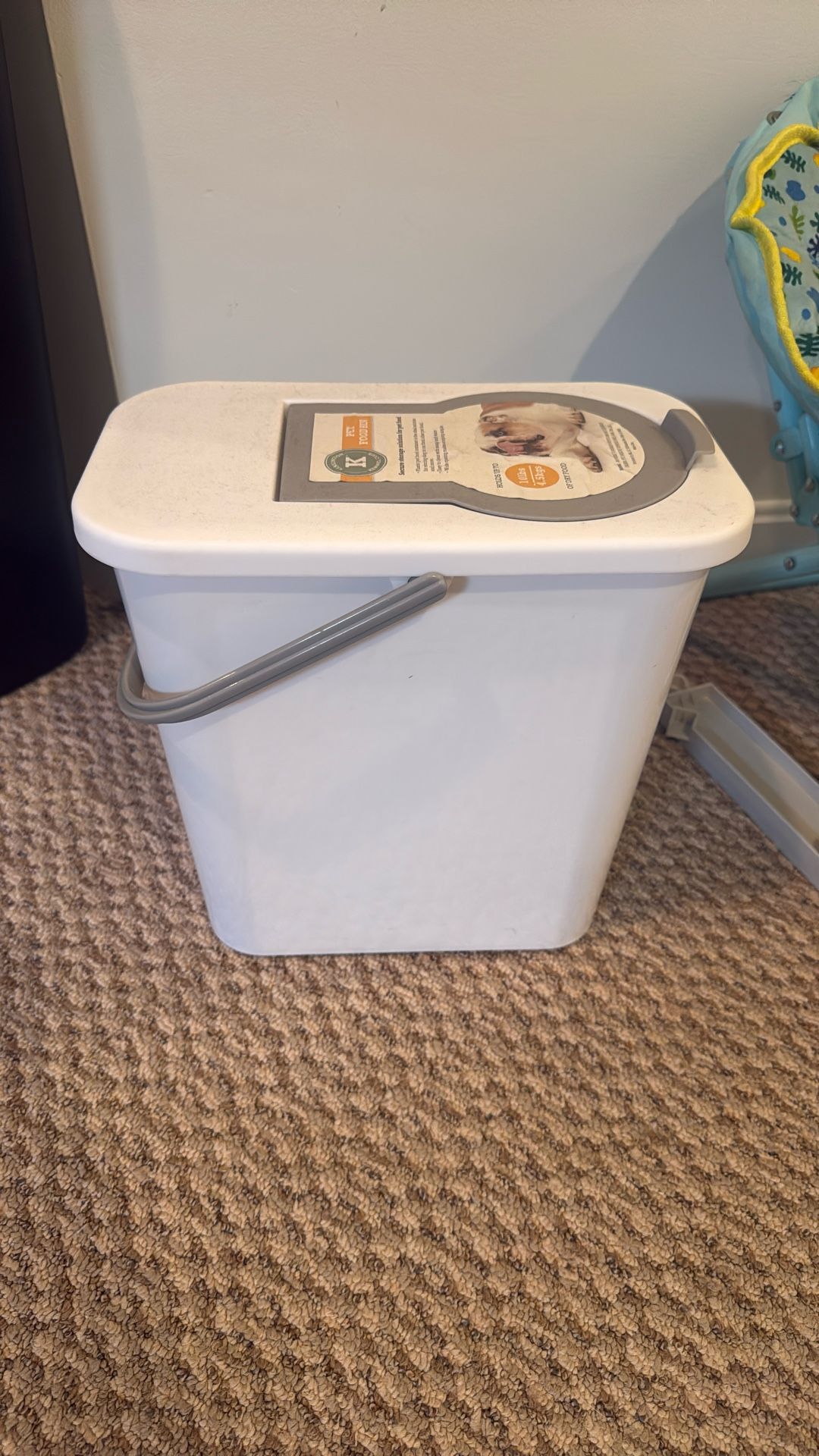 PET Food Bin