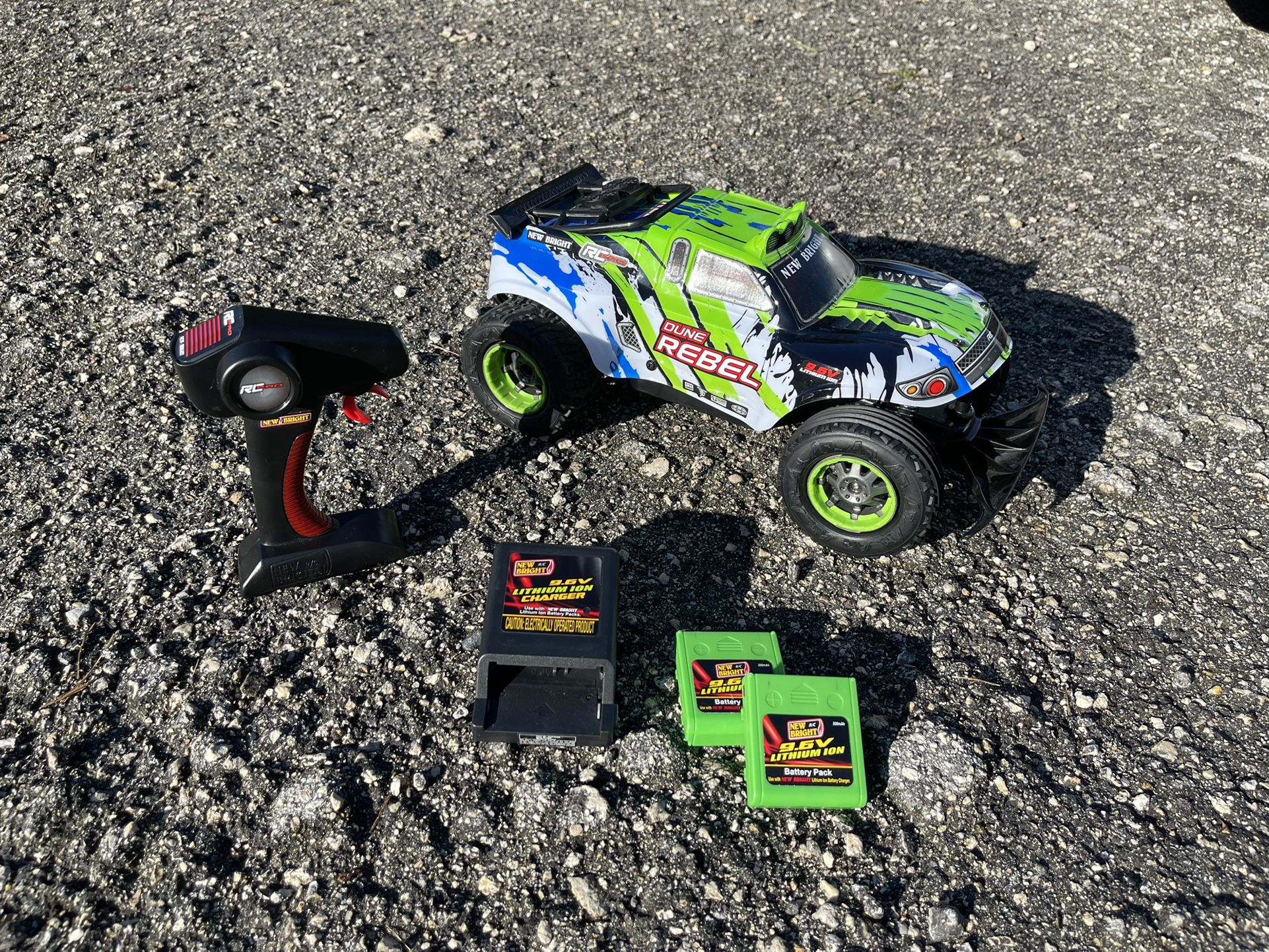 RC Car Buggy - LIKE NEW