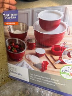 Better Homes & Gardens 23-Piece Kitchen Set