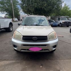 2004 Toyota Rav4
