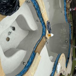 Pool Plater & Tile Coping 