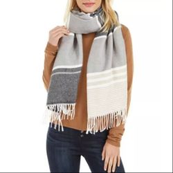 Calvin Klein Striped Blanket Scarf. BRAND NEW WITH TAG