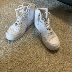 Nike Air Force 1 Mid “Triple White” – Used – Clean