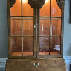 Henredon Secretary/Cabinet