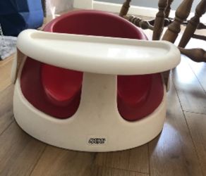 Mamas and Papas Snug Seat W/ Tray